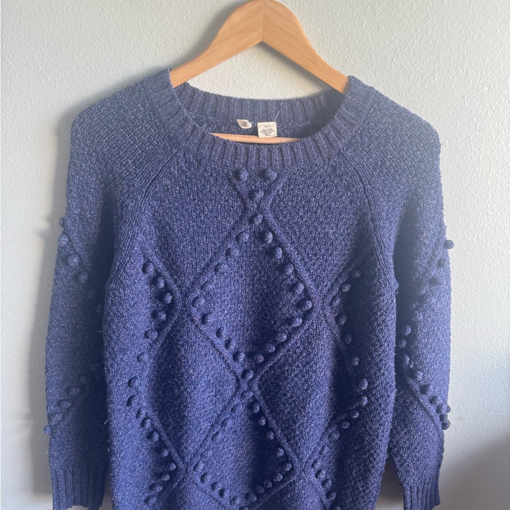 Cozy Knit Women's Sweater - Navy